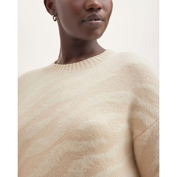 Everlane Alpaca Tiger Stripe Sweater | Sustainable Cream Animal Print Size M - Picture 2 of 8